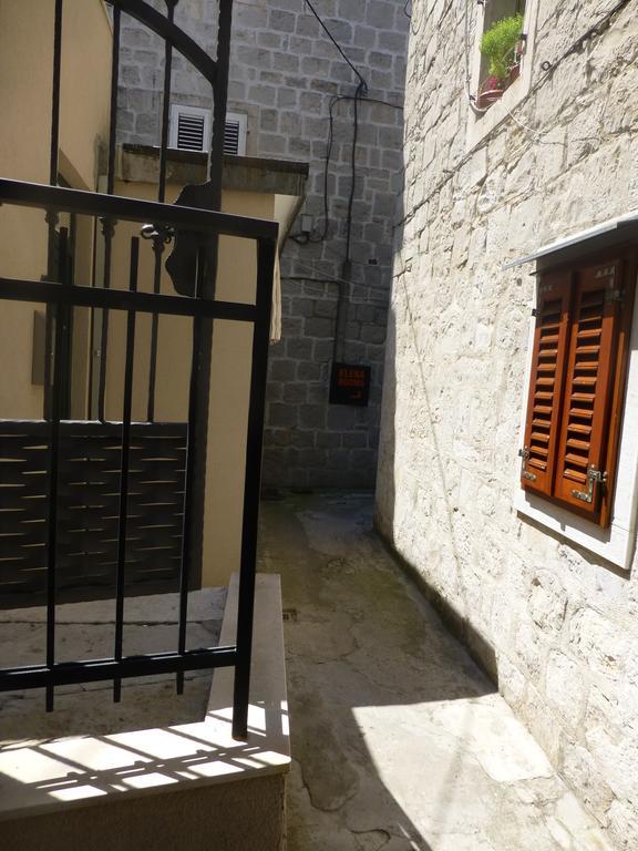 Elena Rooms سبليت المظهر الخارجي الصورة