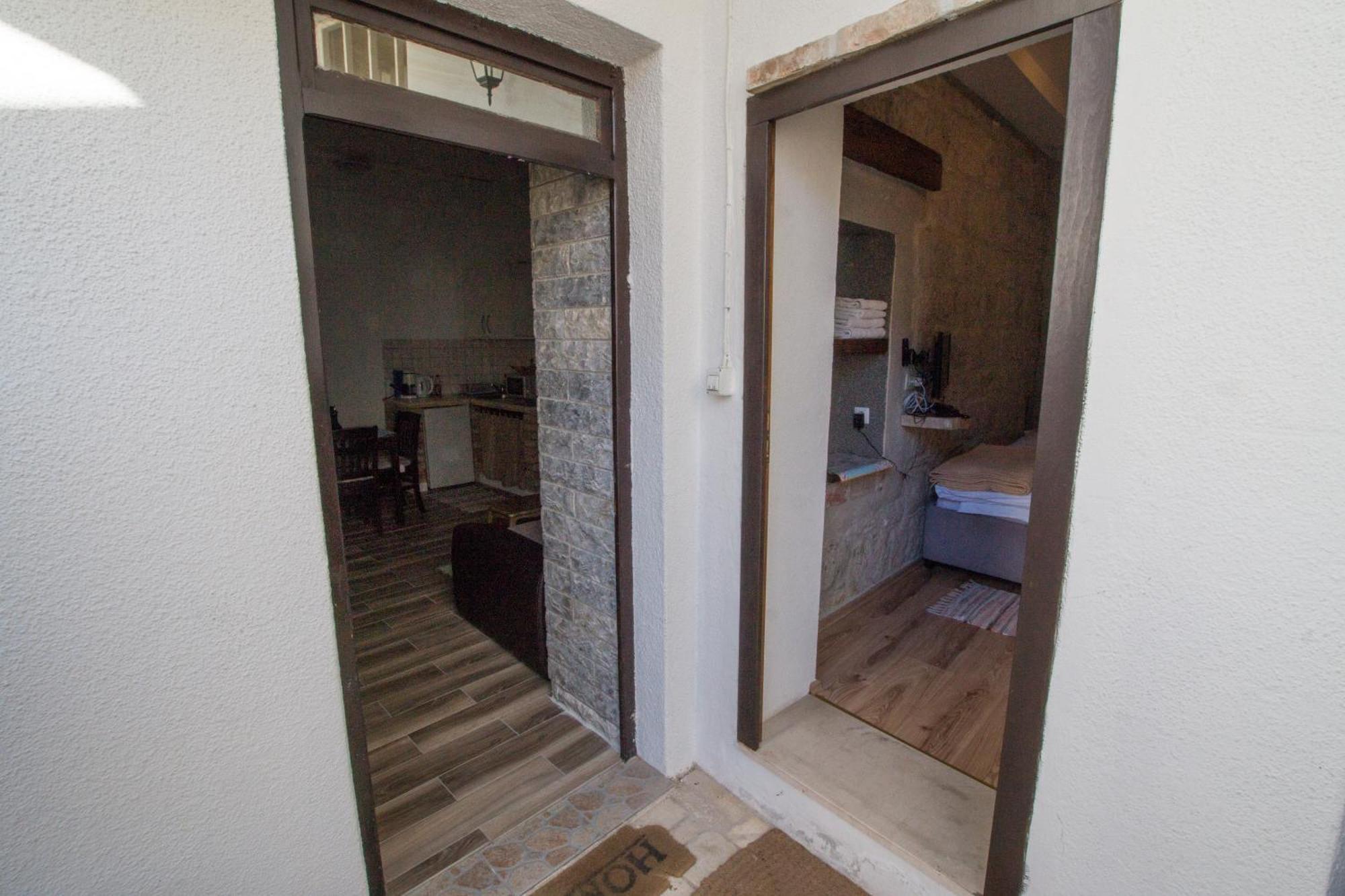 Elena Rooms سبليت المظهر الخارجي الصورة